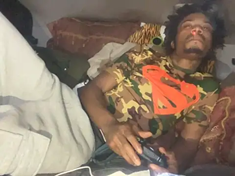 Snapshot of SlimeCrownzOut5 chatting on February 2026 06:45:02 AM SlimeCrownzOut5 online show from February 2026 06:45:02 AM