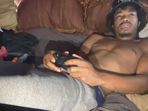 Snapshot of SlimeCrownzOut5 chatting on March 2026 06:45:02 PM SlimeCrownzOut5 online show from March 2026 06:45:02 PM