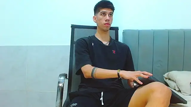 jhony-sex online show from March 2026 07:42:01 AM