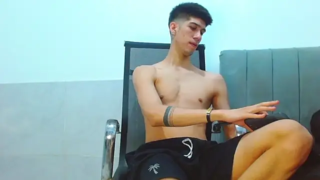 jhony-sex online show from May 2026 07:36:02 AM