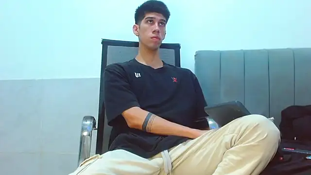 jhony-sex online show from May 2026 03:15:01 AM