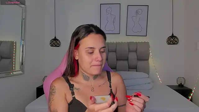 Susan-Sweet-7 online show from January 2026 08:34:01 PM