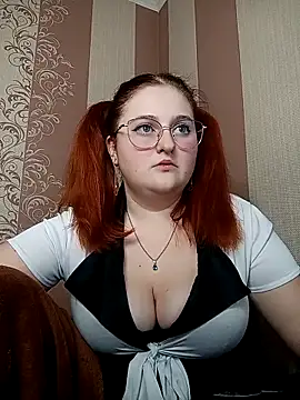 WhiteBellaX online show from February 2026 09:44:02 PM