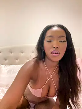 Snapshot of princesslola666 chatting on December 2025 06:35:02 PM princesslola666 online show from December 2025 06:35:02 PM