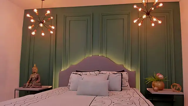 Snapshot of IrisBaker chatting on December 2024 06:26:01 PM IrisBaker online show from December 2024 06:26:01 PM