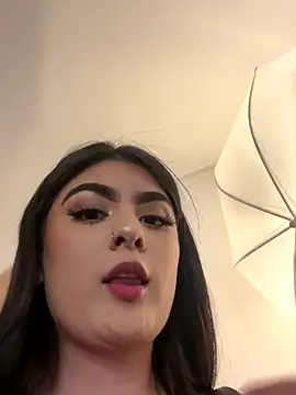 Snapshot of IrisBaker chatting on September 2025 09:15:01 PM IrisBaker online show from September 2025 09:15:01 PM