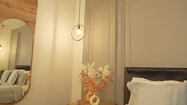 IrisBaker online show from May 2026 09:10:01 PM
