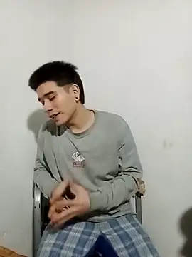 Snapshot of Mrdetonador chatting on November 2025 08:03:01 AM Mrdetonador online show from November 2025 08:03:01 AM