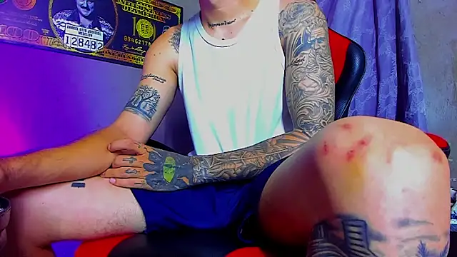 Snapshot of smoker445 chatting on November 2025 09:48:02 PM smoker445 online show from November 2025 09:48:02 PM