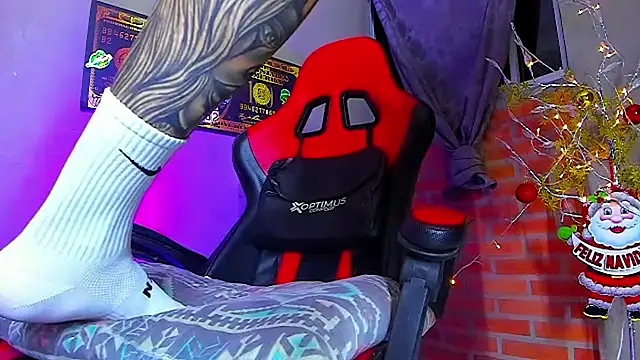 Snapshot of smoker445 chatting on November 2025 07:34:02 AM smoker445 online show from November 2025 07:34:02 AM