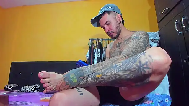 Snapshot of smoker445 chatting on February 2026 09:22:01 PM smoker445 online show from February 2026 09:22:01 PM