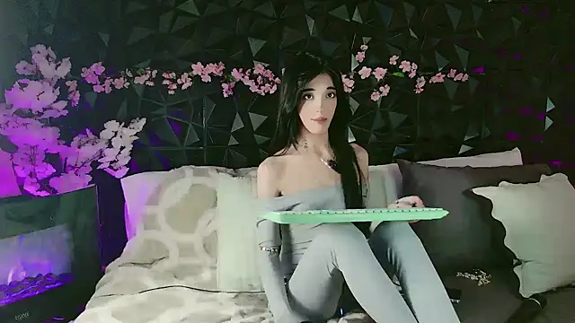 Finibondi online show from September 2025 06:39:02 AM