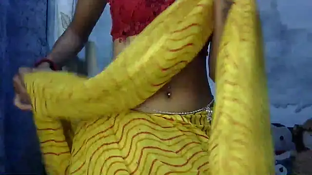 Snapshot of lola-__ chatting on February 2026 02:50:02 PM lola- online show from February 2026 02:50:02 PM