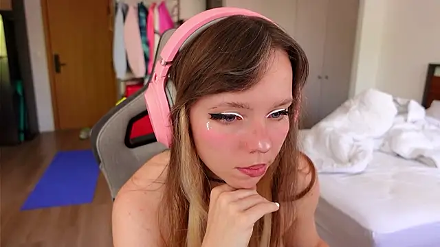 Snapshot of Ayra_Lust chatting on February 2026 07:03:02 PM Ayra Lust online show from February 2026 07:03:02 PM