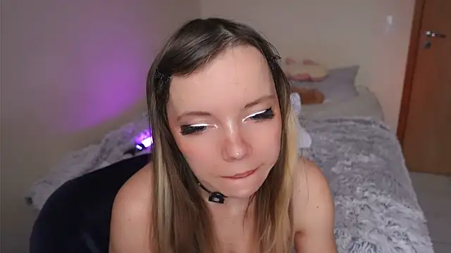 Ayra Lust online show from July 2026 01:09:01 PM