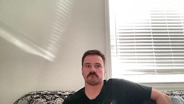 steelwood303 online show from December 2025 08:51:01 PM