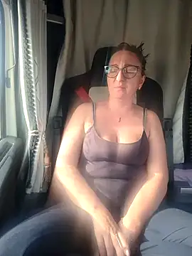 Snapshot of cuplubijoanna chatting on February 2025 08:16:01 AM cuplubijoanna online show from February 2025 08:16:01 AM