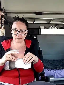 Snapshot of cuplubijoanna chatting on February 2025 02:46:02 PM cuplubijoanna online show from February 2025 02:46:02 PM