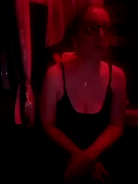 Snapshot of cuplubijoanna chatting on February 2025 08:33:02 PM cuplubijoanna online show from February 2025 08:33:02 PM