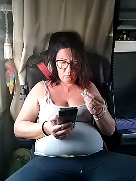 Snapshot of cuplubijoanna chatting on October 2025 04:36:02 PM cuplubijoanna online show from October 2025 04:36:02 PM