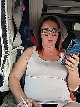 cuplubijoanna online show from July 2026 05:07:02 PM