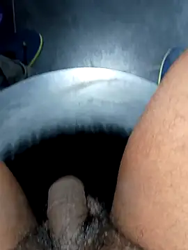 Snapshot of SexyMama_boy chatting on March 2025 05:17:02 PM SexyMama boy online show from March 2025 05:17:02 PM