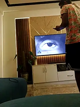 Snapshot of SexyMama_boy chatting on October 2025 04:04:02 PM SexyMama boy online show from October 2025 04:04:02 PM