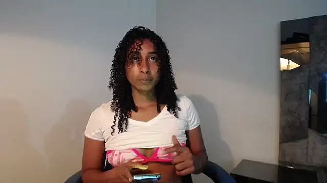 yohatinelly07 online show from July 2026 10:56:01 PM