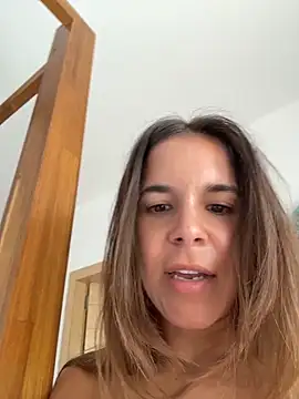 JuicyFruits93 online show from May 2026 09:27:02 AM