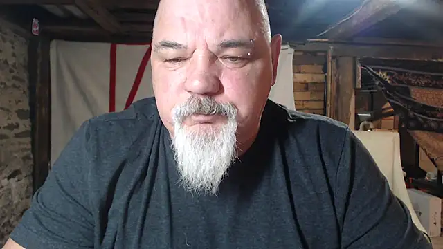 Snapshot of Newfiesausage1972 chatting on March 2026 09:11:02 AM Newfiesausage1972 online show from March 2026 09:11:02 AM