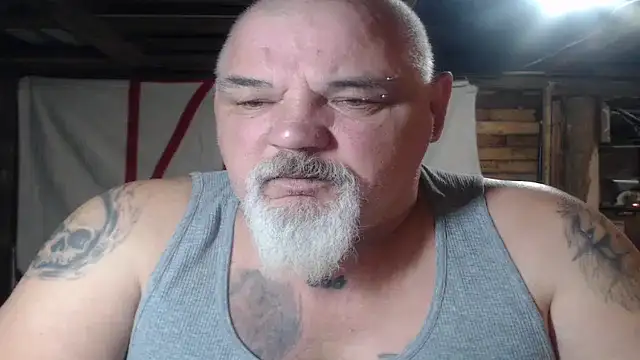 Snapshot of Newfiesausage1972 chatting on March 2026 09:04:01 AM Newfiesausage1972 online show from March 2026 09:04:01 AM