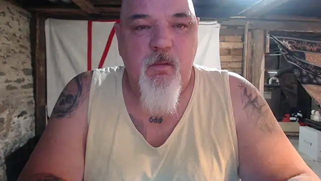 Snapshot of Newfiesausage1972 chatting on March 2026 11:25:02 AM Newfiesausage1972 online show from March 2026 11:25:02 AM