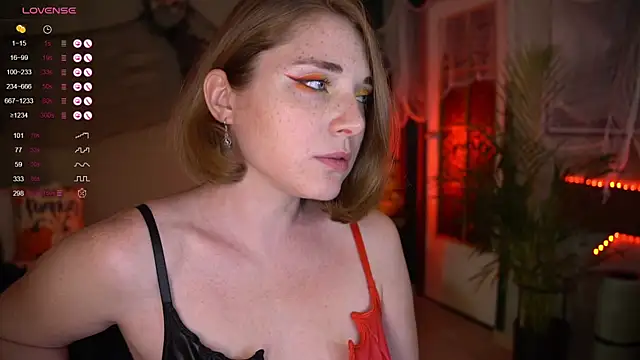 Snapshot of Your_phobia chatting on October 2025 09:17:02 PM Your phobia online show from October 2025 09:17:02 PM