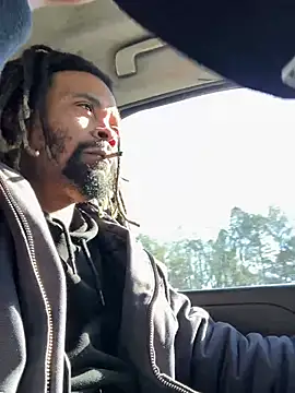 Snapshot of 1BeautyN1Beast chatting on December 2024 07:00:02 PM 1BeautyN1Beast online show from December 2024 07:00:02 PM