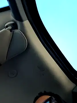 Snapshot of 1BeautyN1Beast chatting on March 2025 03:31:01 PM 1BeautyN1Beast online show from March 2025 03:31:01 PM