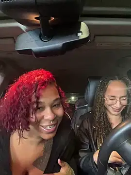 Shuggabutt online show from December 2024 05:40:01 AM