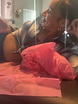 Shuggabutt online show from January 2025 09:55:02 PM