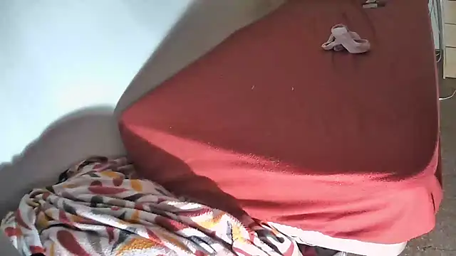 Snapshot of MartaMoon96 chatting on December 2024 09:09:02 PM MartaMoon96 online show from December 2024 09:09:02 PM