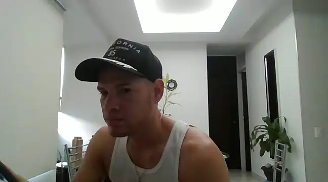 Snapshot of kinke31 chatting on January 2025 11:22:02 AM kinke31 online show from January 2025 11:22:02 AM