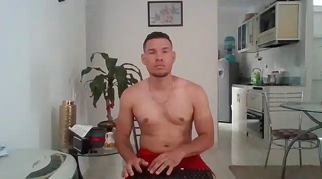 Snapshot of kinke31 chatting on March 2025 04:00:02 PM kinke31 online show from March 2025 04:00:02 PM