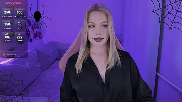 Honey blonde online show from October 2025 10:00:01 PM