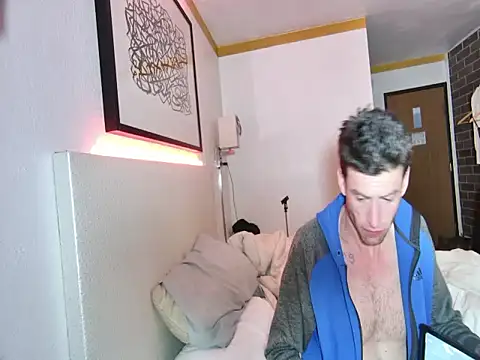 Snapshot of savageconfidence chatting on October 2025 08:07:01 AM savageconfidence online show from October 2025 08:07:01 AM