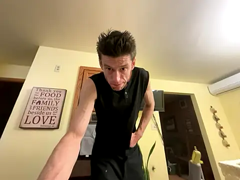 Snapshot of savageconfidence chatting on November 2025 09:33:01 AM savageconfidence online show from November 2025 09:33:01 AM