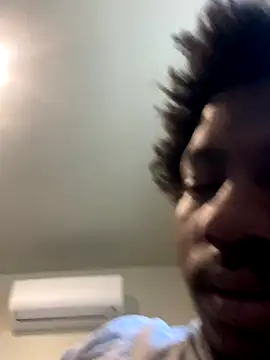 Snapshot of gaimov3r2024 chatting on October 2025 06:04:01 PM gaimov3r2024 online show from October 2025 06:04:01 PM