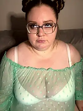 Snapshot of Chloe_WS chatting on December 2024 04:58:02 AM Chloe WS online show from December 2024 04:58:02 AM