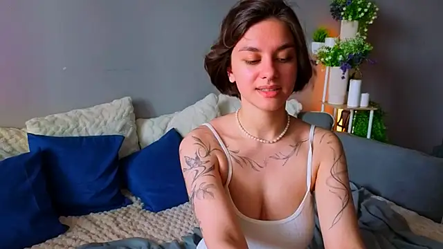 Celine Dionn online show from June 2026 05:01:02 AM