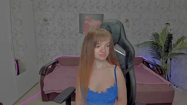 Snapshot of Eva_Rosec chatting on December 2024 03:15:02 PM Eva Rosec online show from December 2024 03:15:02 PM