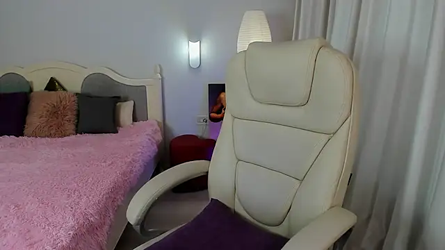 Snapshot of Eva_Rosec chatting on January 2025 10:49:02 AM Eva Rosec online show from January 2025 10:49:02 AM