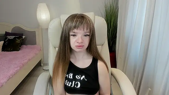 Snapshot of Eva_Rosec chatting on March 2025 07:04:02 AM Eva Rosec online show from March 2025 07:04:02 AM