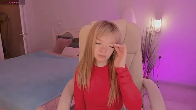 Snapshot of Eva_Rosec chatting on September 2025 06:59:02 AM Eva Rosec online show from September 2025 06:59:02 AM